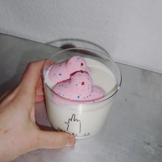 CUP / Thumbs up