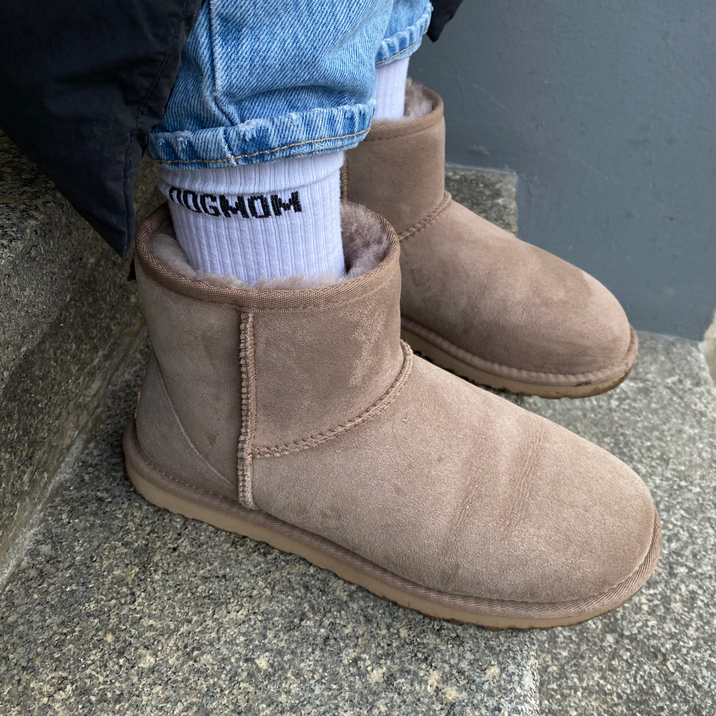 DOGMOM - SOCKEN WEISS
